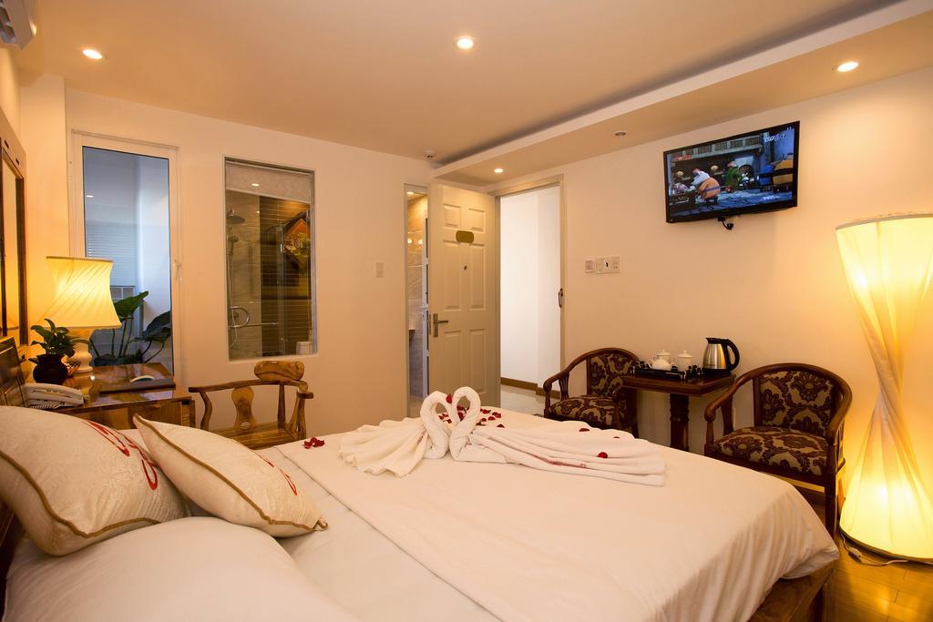 Rex Hotel & Apartment Nha Trang Quarto foto